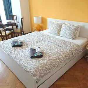 Cozy In The Heart Of Old Near The Charles Bridge Apartmán
